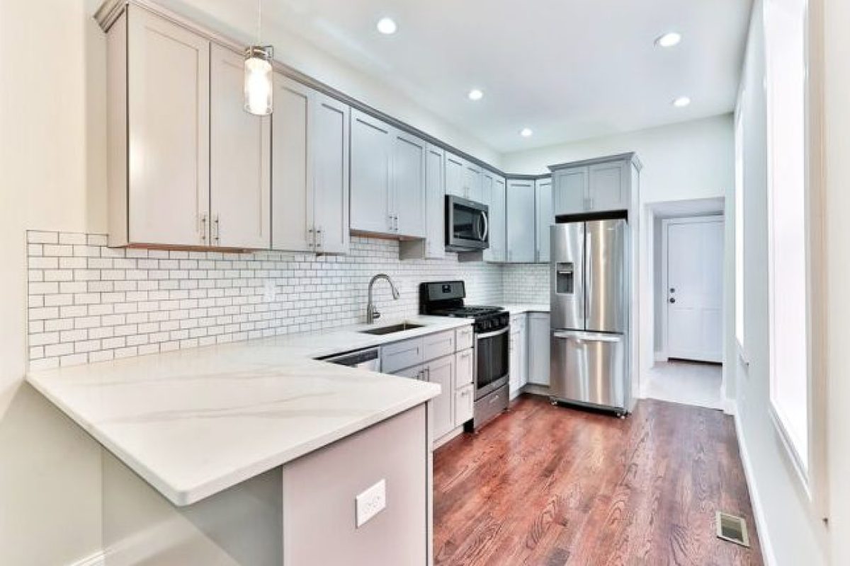 Townhouse-Kitchen-768x576